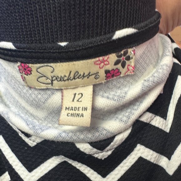 Speechless Chevron Black & White Sleeveless Dress Size 12 - Picture 6 of 6